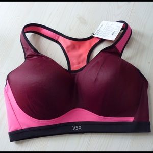 New Victoria's Secret VSX Incredible Sport Bra 38D